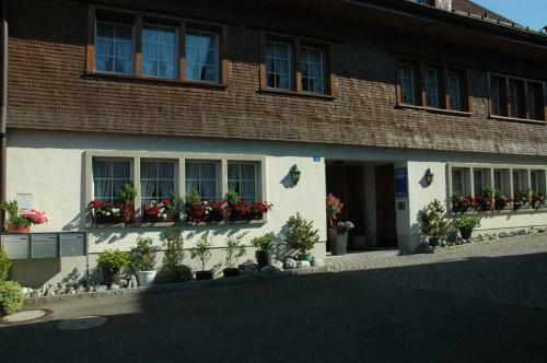 Hostal Hotel Pension Im Dorf
