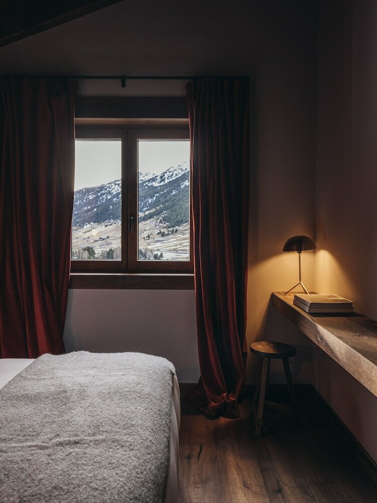 L'ovella Negra Mountain Lodge