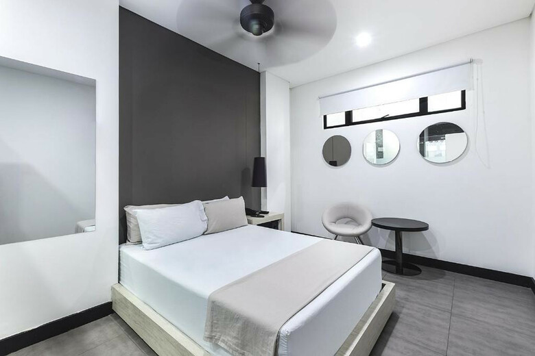 Hotel 47 Medellin Street