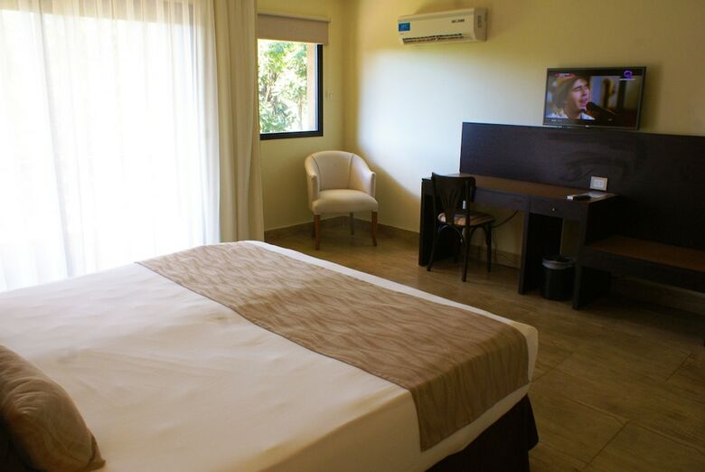 Pirayu Hotel