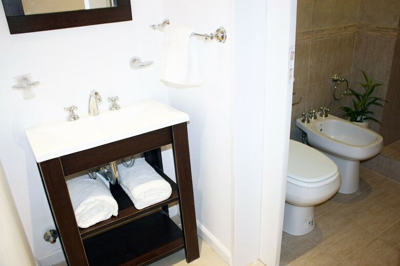 Apartamentos Arenales Suites