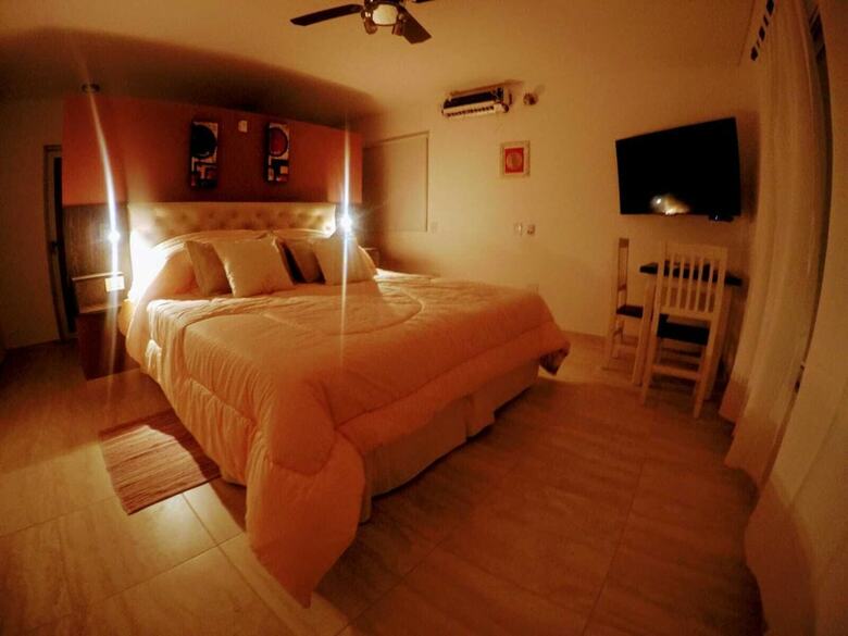 Aparthotel Arroyo Suite House