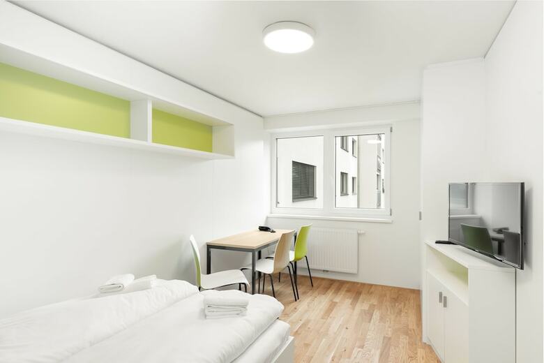 Mynext - Hotel Leo
