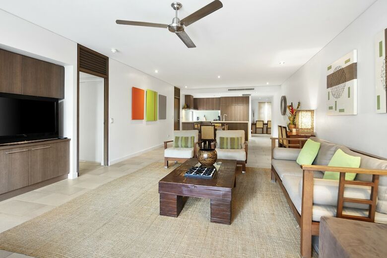 Temple 221 2br Resort Spa Apartment