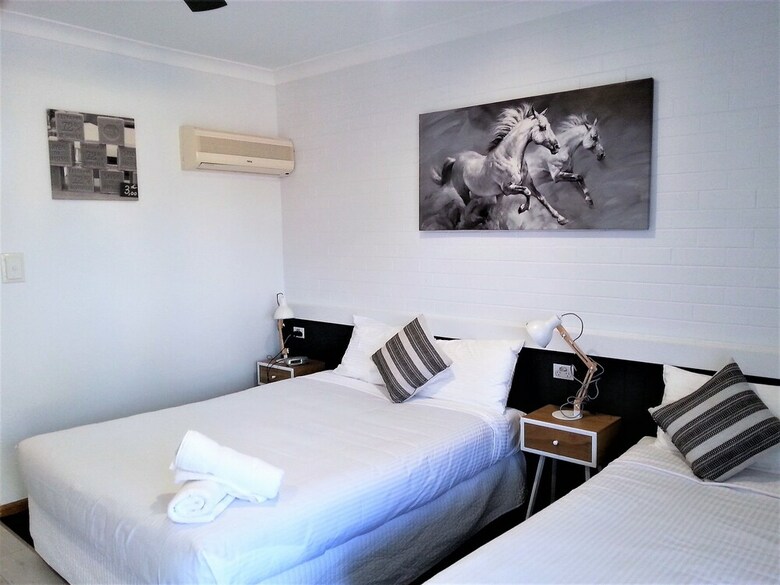Kurri Motor Inn