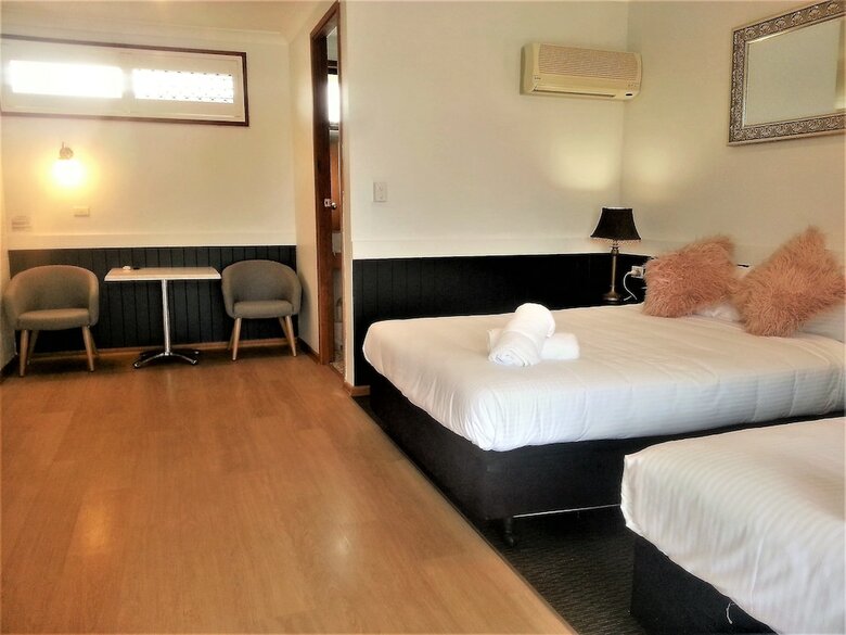 Kurri Motor Inn