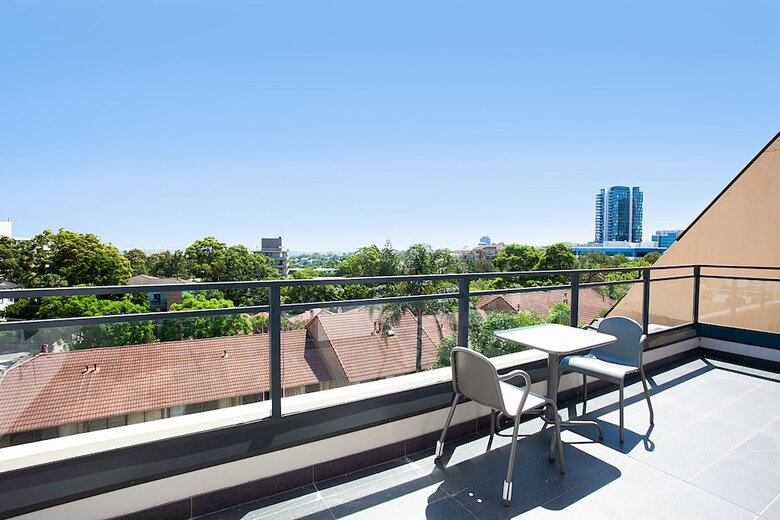 Apartamentos Crows Nest 12