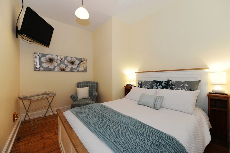 Spencer Suites Albany