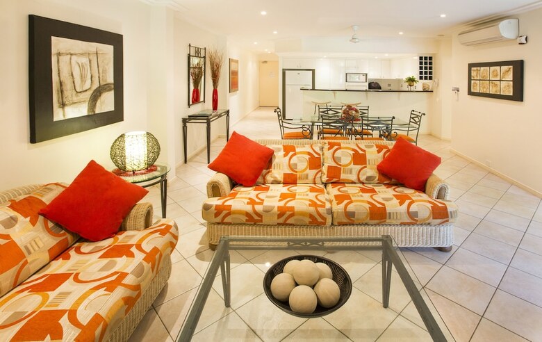 Apartamentos Oasis At Palm Cove