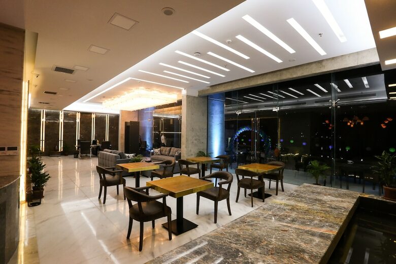 Hotel Coventina Lake Suites