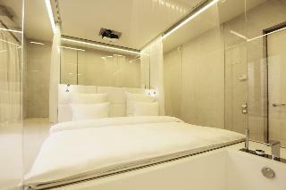 The Grove Design Hotel