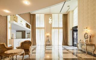 Gallery Palace Hotel