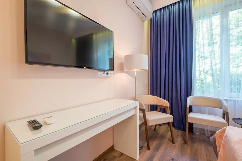Fm Luxury 3-bdr Apartment - Sofia Dream Apartments