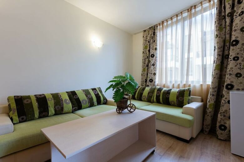 Aparthotel One Bedroom Apartment With Balcony