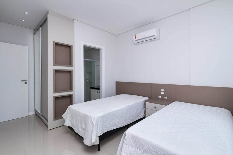 Apartamentos Costa Dourada 204 - Apto Praia Mariscal