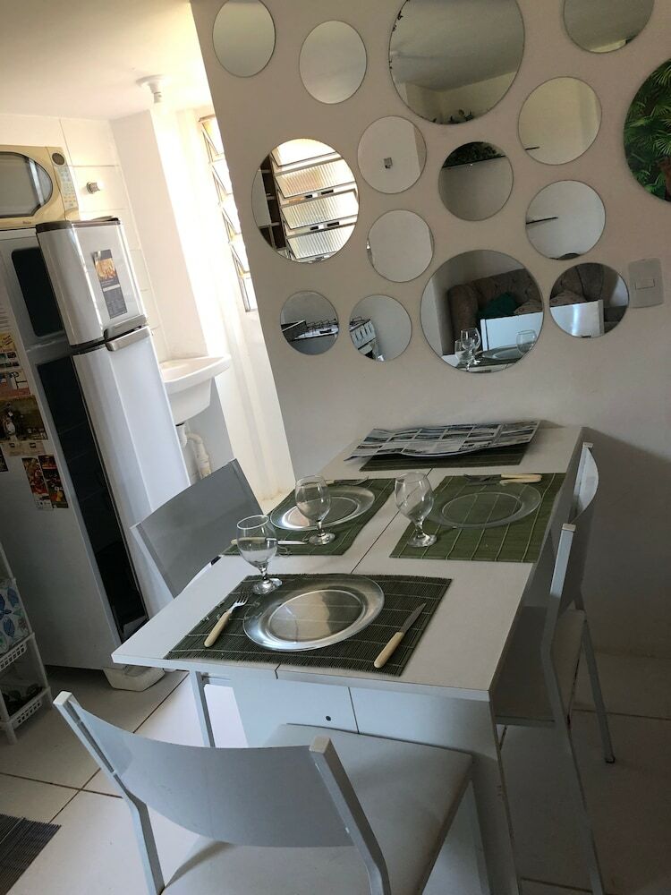 Apartamento Com Piscina A Beira Mar