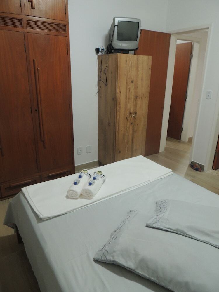 Apartamentos Apto Confort�vel 2 Quartos Pr�ximo de Tudo