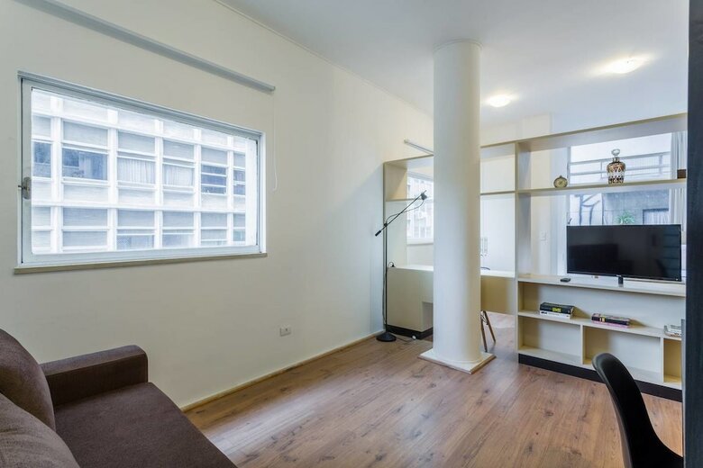 Apartamentos Es402 At The Historic Modernist Esther Builing