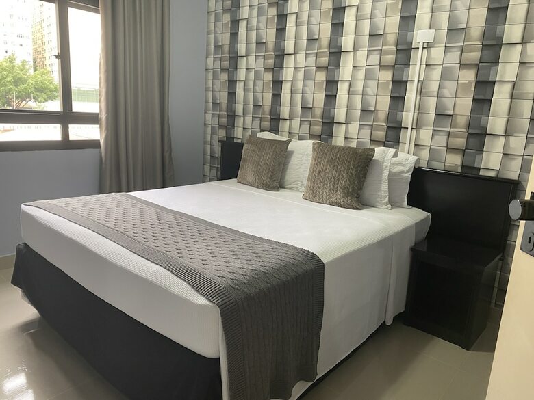 Apartamentos 360 Su�tes Santa Cec�lia