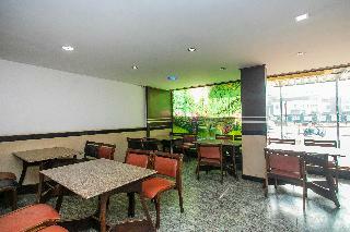 Oyo 3169 Hotel Lotus Grand