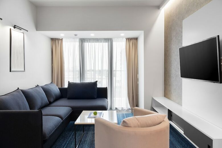 Atrium Hotel