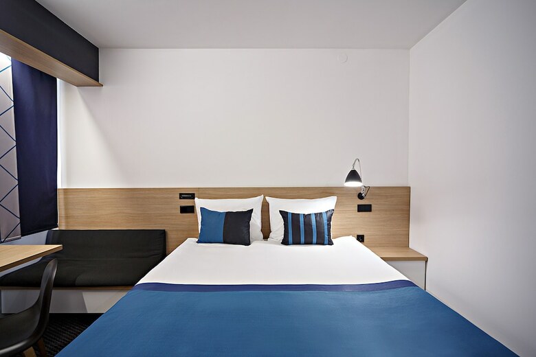 Bonhotel