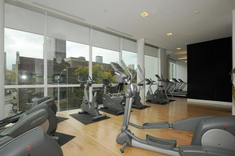 Condos With Free Parking & Gorgeous View