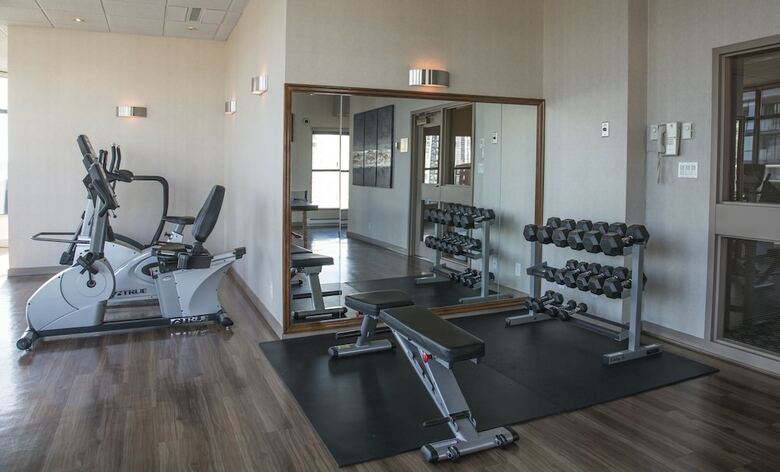 Hotel Gec Granville Suites Downtown