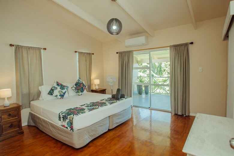 Cook Islands Holiday Villas Blackrock
