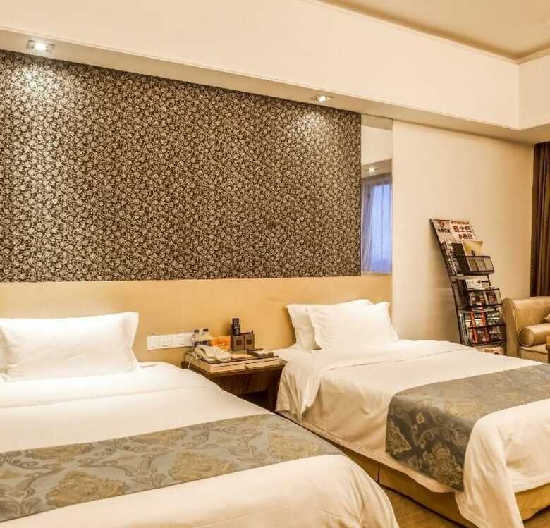 Eastern Five Continents Hotel