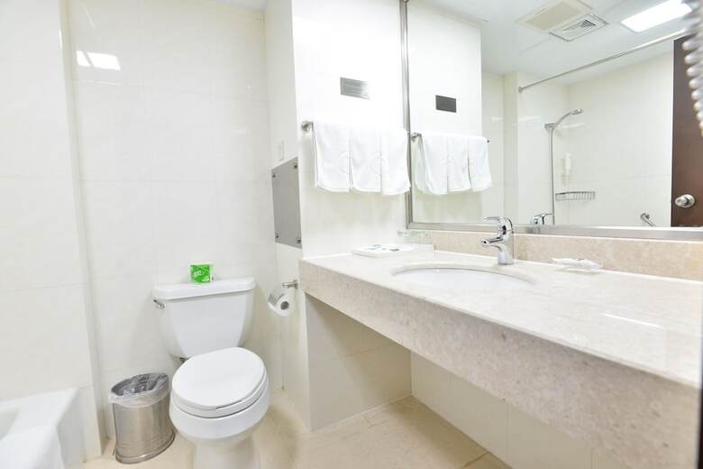 Hotel New Harbour Service Apartments