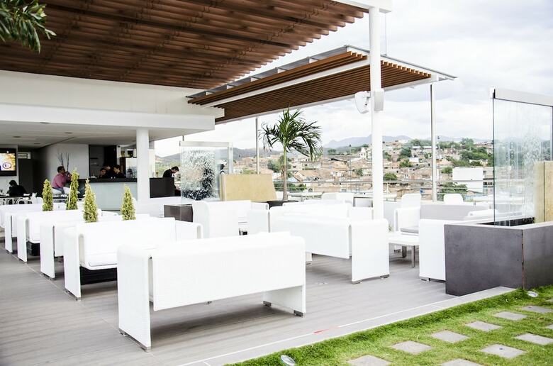Hotel Casa Blanca