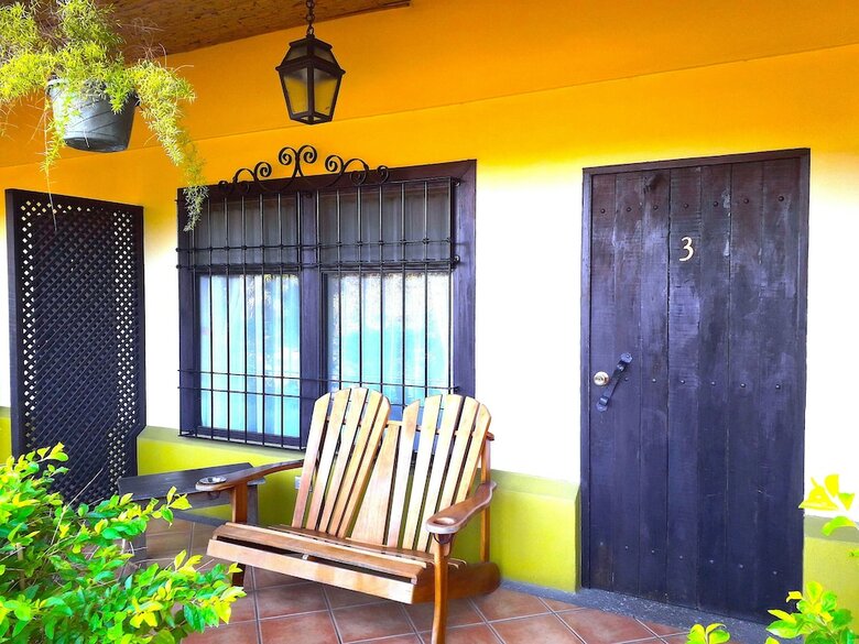 Hotel Dos Palmas Studio Apartments