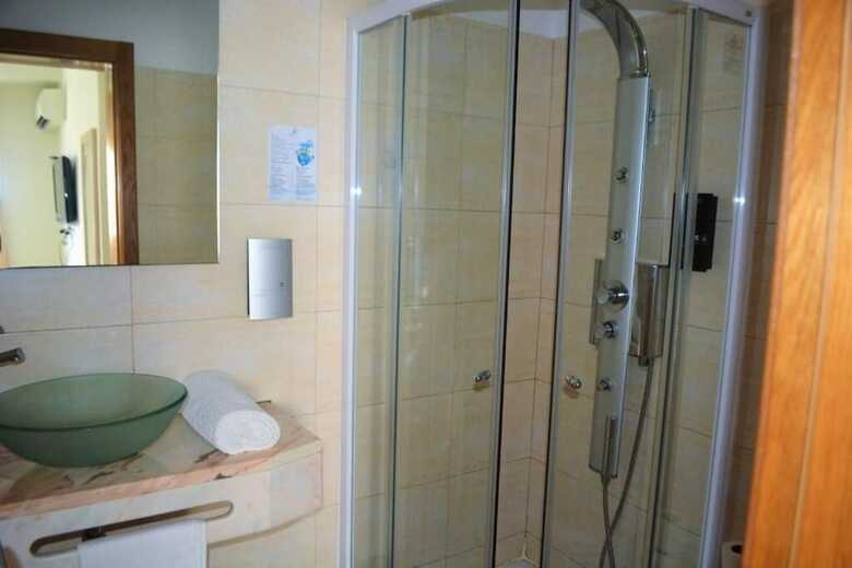 Sol Hotel