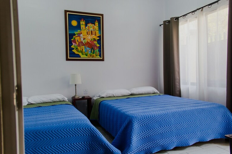 Terida Airport B&B