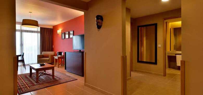 Hotel Pestana Tr�pico