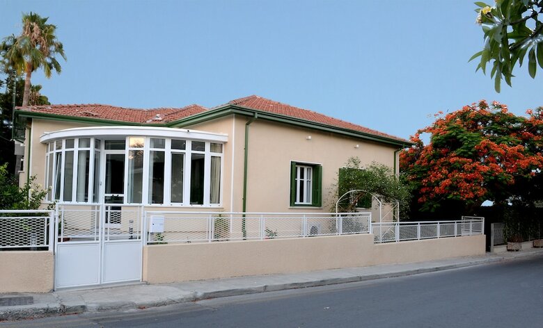 Apartamentos Avgi's Home