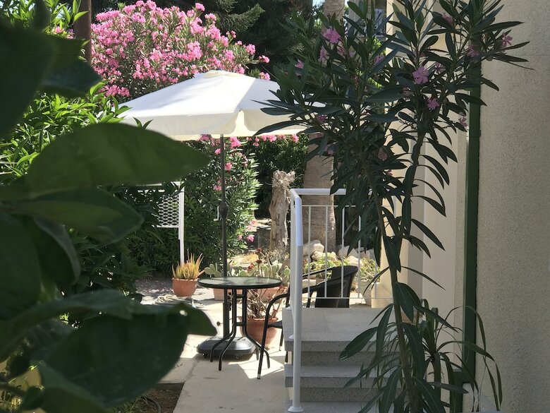 Apartamentos Avgi's Home