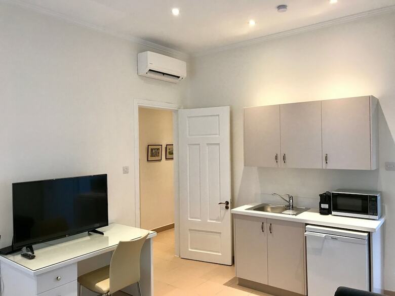 Apartamentos Avgi's Home
