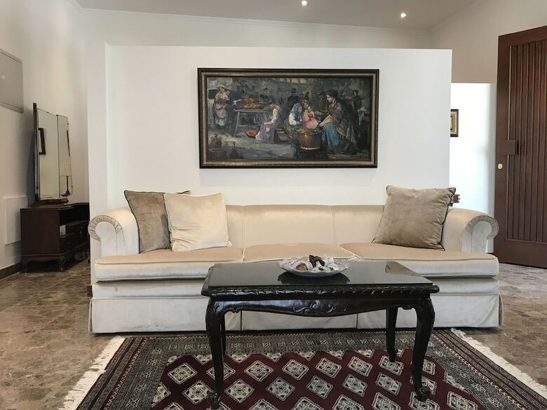 Apartamentos Avgi's Home