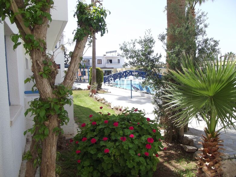 Aparthotel Kefalonitis Apartments
