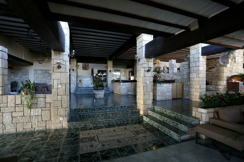 Dionysos Central Hotel