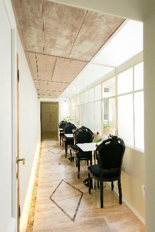 Nerva Accomodation Cavour