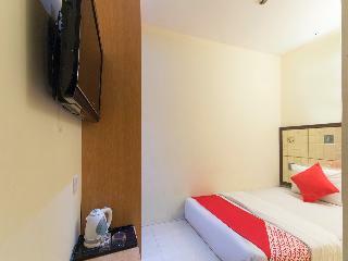 Oyo 763 Tazara Hotel