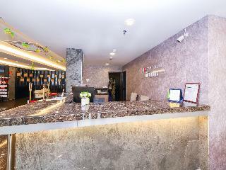 Oyo Capital O 978 Midaris Hotel