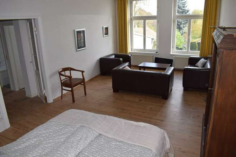 Apartamentos Fewo Auf Der Dominsel