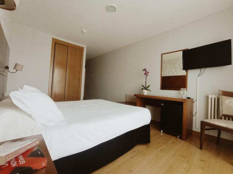 Hotel A Rai�a