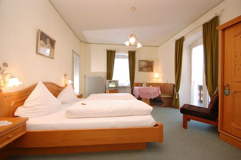 Pension Gasthof Hirschen