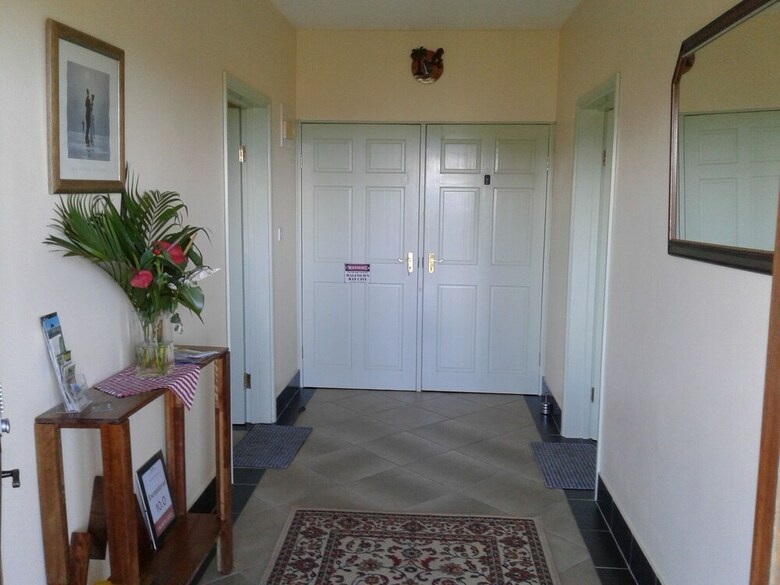 Trois Pitons Apartments
