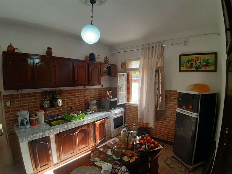 Goldenroom Elbiar